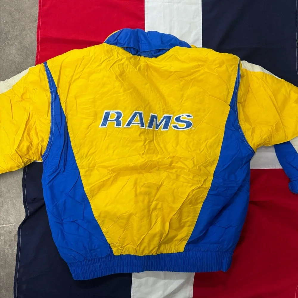 St. Louis rams coat - Picture 2 of 4